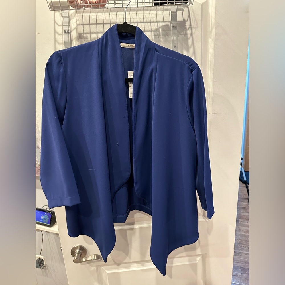 *NEW*Sz M*Le Lis* blazer
